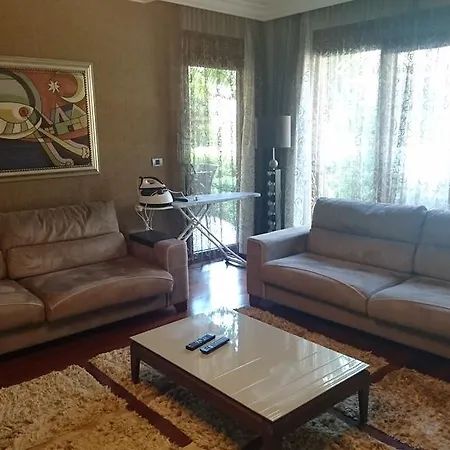 Selcuklu Konaklari